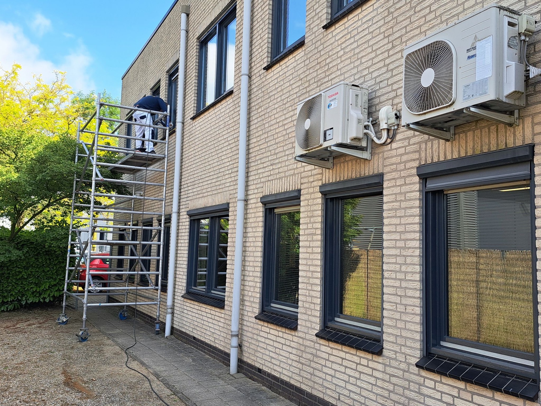 Buitenschilderwerk kantoorpand
